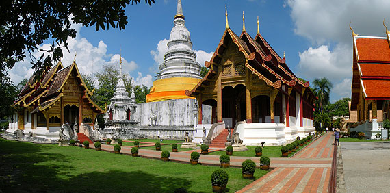 Vista del complejo del Wat Phra Shing